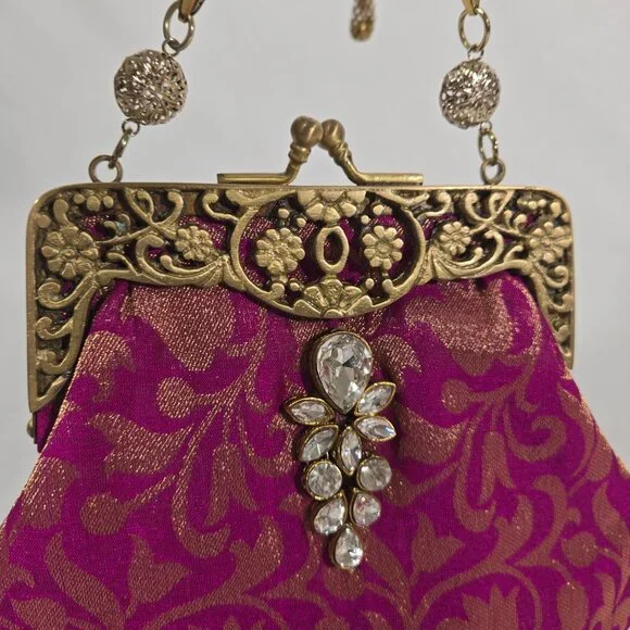 VINTAGE - ANTIQUE Bridgerton Hipster FUCHSIA Embellished Gold Details Clutch Bag - Picture 14 of 17